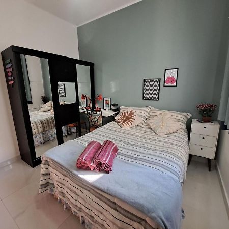 Quarto Privativo No Melhor De Botafogo Com Anfitria - Home With Host Рио-де-Жанейро Экстерьер фото