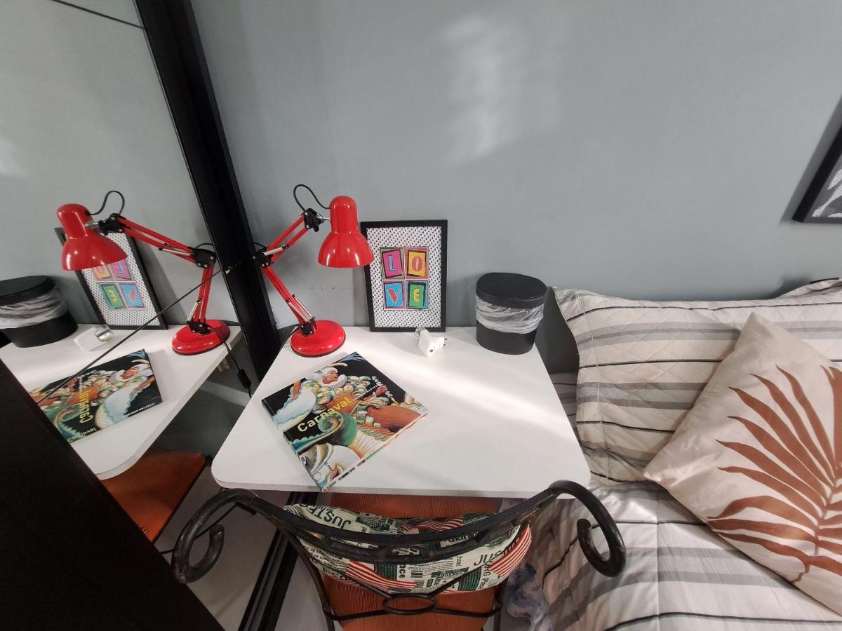Quarto Privativo No Melhor De Botafogo Com Anfitria - Home With Host Рио-де-Жанейро Экстерьер фото