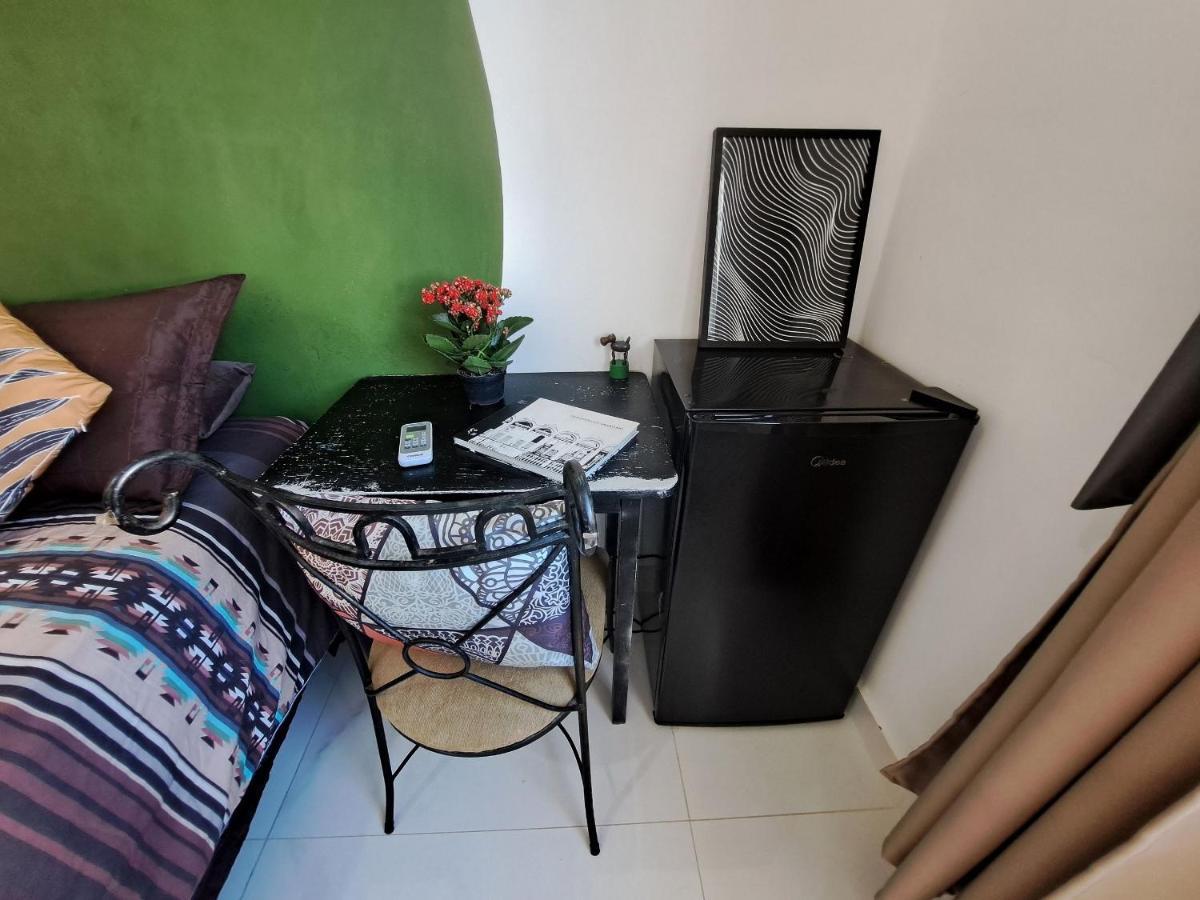 Quarto Privativo No Melhor De Botafogo Com Anfitria - Home With Host Рио-де-Жанейро Экстерьер фото